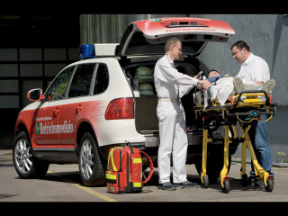 Man white suit loaded car - a white suit free wallpaper