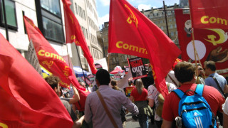 Group people walking street red - bourgeoi free wallpaper for desktop