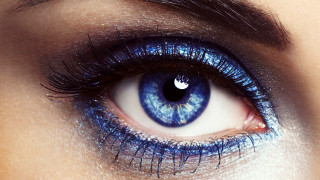 Blue eye long lashes black 2 - a blue eye free wallpaper
