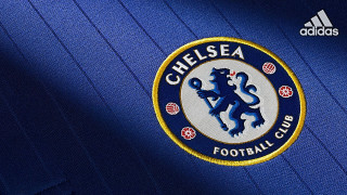 Chelsea shirt lion emblem blue - a white stripe free wallpaper for desktop