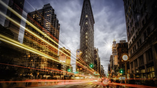 Cityscape night trafficlights tower bridge - alton tobey free wallpaper for desktop
