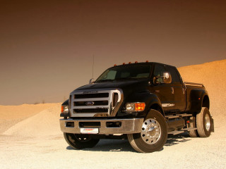 Black truck desert sand dunes - a black truck free wallpaper