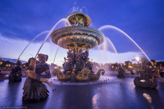 Fountain couple night water shooting - neoclassicism free wallpaper