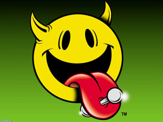 Smiley red object green background - evil free wallpaper