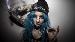 Woman blue hair tattoos smoking - her mouth free wallpaper