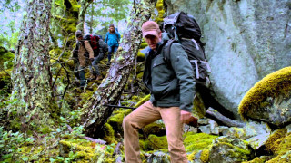 Man backpack climbing mountain trail - a backpack free wallpaper