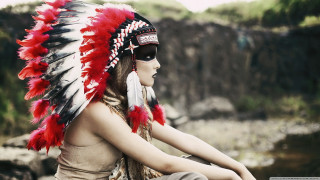 Woman native american headdress rock - fashion photography free wallpaper