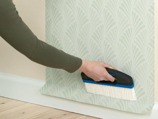 Person brush wall wallpaper pattern - arbeitsrat für kunst free wallpaper