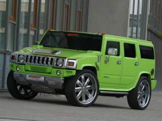 Bright green hummer parked street - the street in front free wallpaper