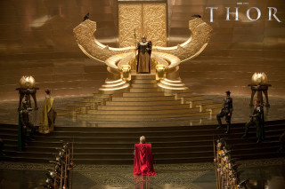 Woman red dress stage statue - a statue of a man free wallpaper