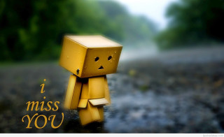 Small yellow toy road i - emotional free wallpaper