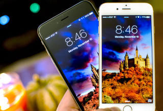 Holding phone castle screen candle - a person holding free wallpaper