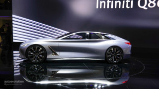 Silver car display event infinity - an event free wallpaper