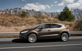Brown car mountain road forest - the sky and trees free wallpaper