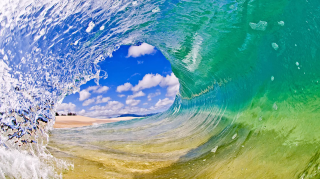 Breaking wave green blue white - fish eye free wallpaper