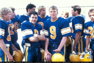 Young men football uniforms helmets - young man free wallpaper