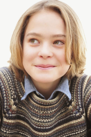 Woman sweater smile face shoulders - her face and shoulders free wallpaper