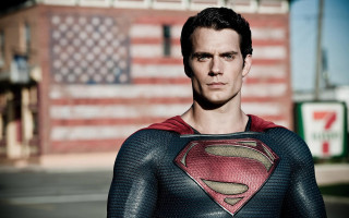 Superman man building american flag - a man in a superman suit free wallpaper