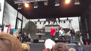 People stage microphones band performance - top of a stage free wallpaper