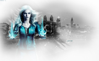 Woman holding scissors city skyline - a pair of scissors free wallpaper for desktop