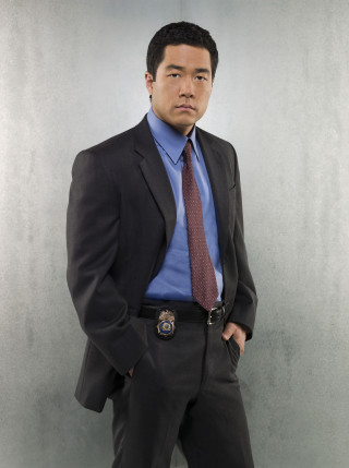 Man suit tie posing picture 27 - david park free wallpaper for mobile