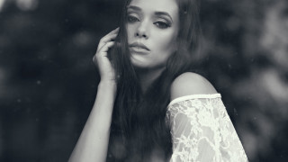 Woman long hair black white 10 - photo free wallpaper