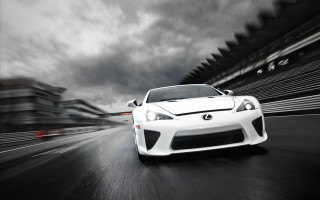 White sports car race rain - overhead free wallpaper