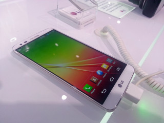 Cell phone charger table electronics - free technology wallpaper