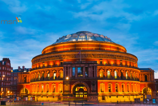Large building dome night sky - a dome free wallpaper for desktop