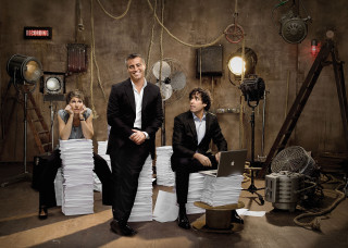 Man woman sitting chair papers - david lachapelle free wallpaper