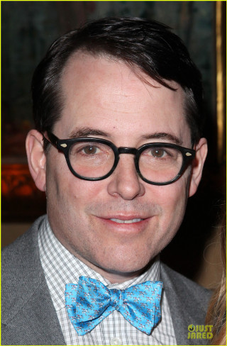 Man glasses bowtie smiling camera - new objectivity free wallpaper for mobile