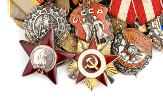 Medals white background red star - award free wallpaper