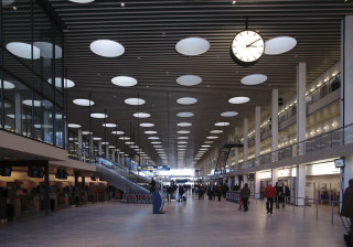 Large clock building people staircase - carlhenning pedersen free wallpaper