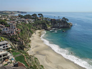 Beach houses shore water boat - house free wallpaper