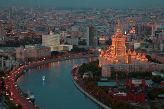 City river bridge night lights 5 - a large building in the background free wallpaper