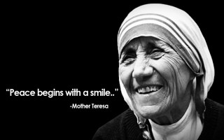 Woman headscarf smile quote mother - verdadism free wallpaper