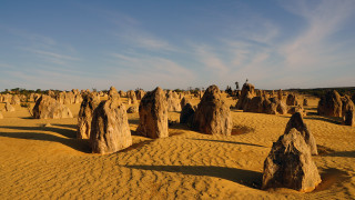 Desert rocks sand dunes clouds - the rock free wallpaper