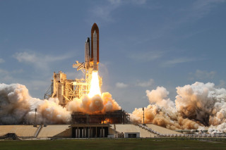 Rocket launch smoke sky landing 2 - a platform free wallpaper