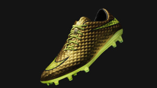 Soccer shoes green sole black - shiny free wallpaper
