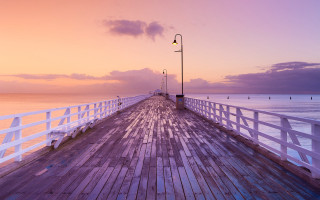 Pier light pole ocean background - a pier free wallpaper for desktop