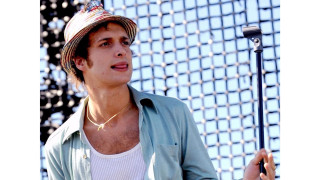 Man holding baseball bat hat - david boyd free wallpaper for desktop