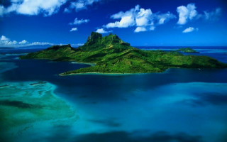 Small island water clouds plane 2 - a small island free wallpaper for desktop