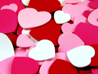 Hearts pile romantic love closeup - a pile free wallpaper
