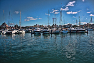Boats docked harbor buildings blue - erlund hudson free wallpaper