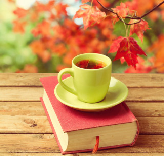 Cup tea book wooden table - free autumn wallpaper for tablet