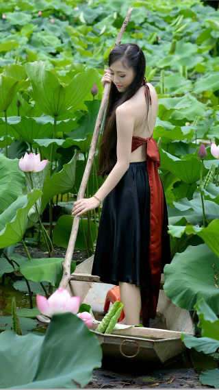 Woman boat field flowers stick - a field of flowers free wallpaper for mobile