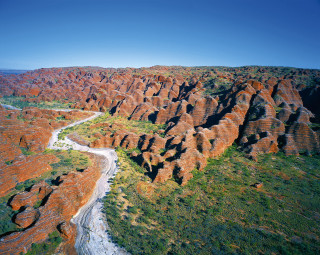 Valley river mountain blue sky - free landscape wallpaper