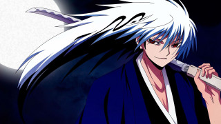 Man white hair blue robe - a knife free wallpaper