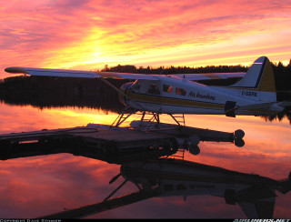 Plane dock water sunset dawn - atmospheric free wallpaper