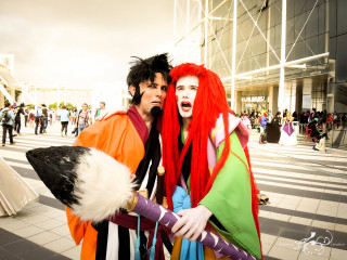 Costumed people street corner crowd - a street corner free wallpaper for desktop